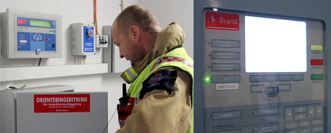 Fotokollage på en brandman som kontrollerar en centralapparat för automatiskt brandlarm